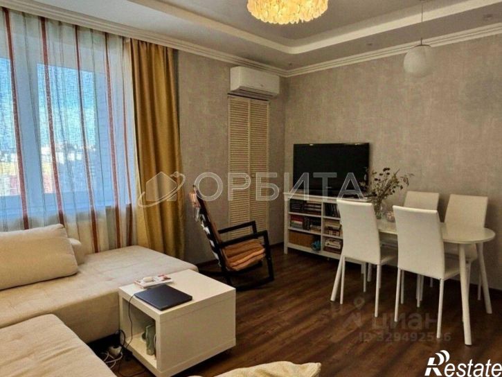 2-комн квартира ул Кремлевская, 112 4,  д. 112 4,  к. 4