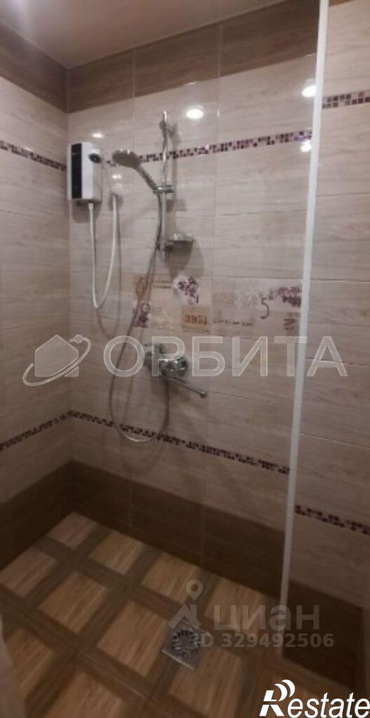 2-комн квартира ул Кремлевская, 112 4,  д. 112 4,  к. 4