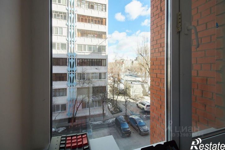 3-комн квартира ул 50 лет Октября, 29,  д. 29