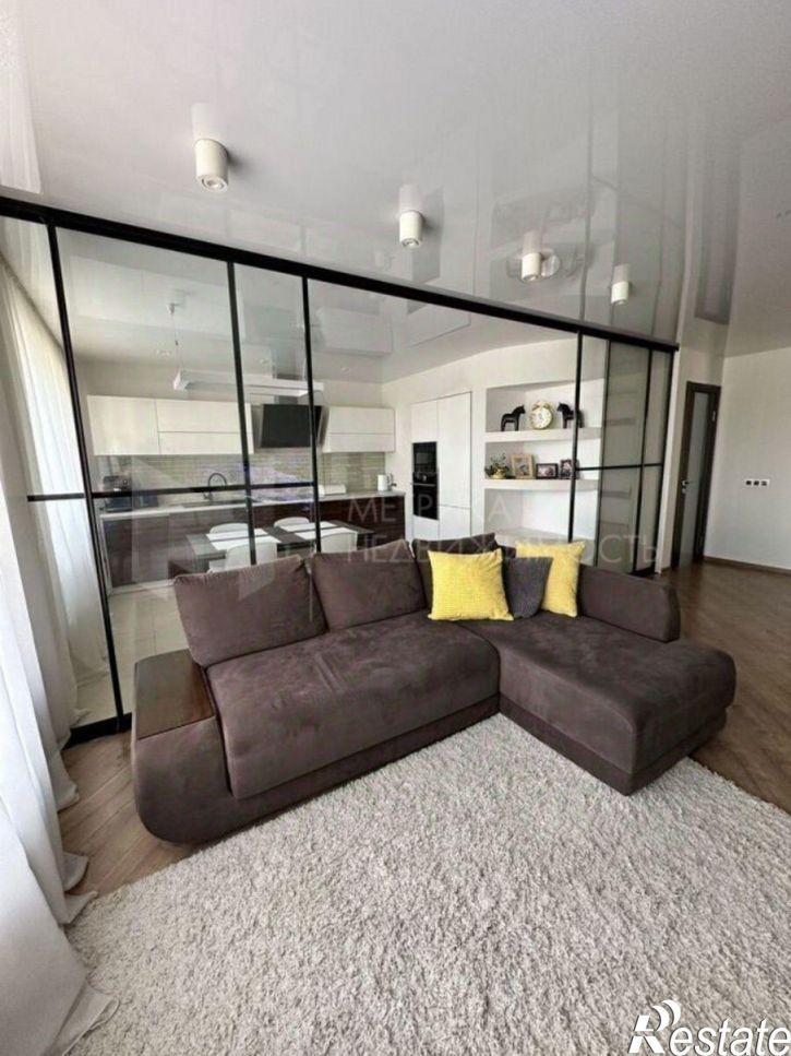 3-комн квартира улица Эрвье, 28 к2,  д. 28 к2