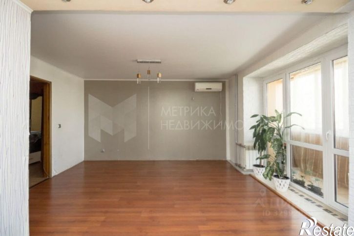 5-комн квартира улица Максима Горького, 23А,  д. 23А