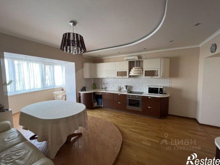 3-комн квартира улица Республики, 86 к1,  д. 86 к1