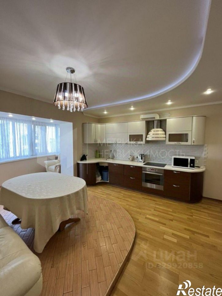 3-комн квартира улица Республики, 86 к1,  д. 86 к1