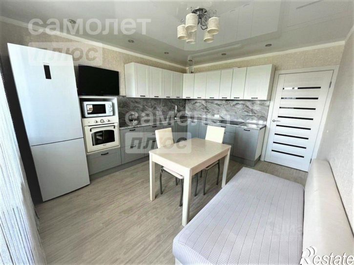 3-комн квартира Кремлёвская улица, 85 к1,  д. 85 к1