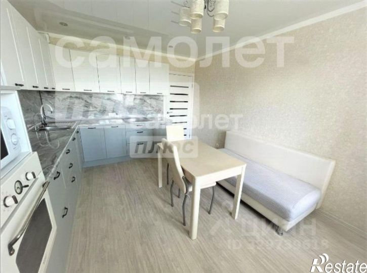 3-комн квартира Кремлёвская улица, 85 к1,  д. 85 к1