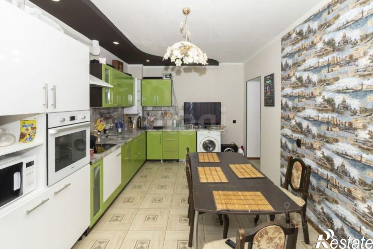 3-комн квартира ул Александра Матросова, 1 2,  д. 1 2,  к. 2