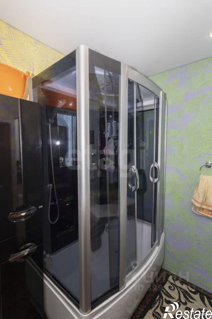 3-комн квартира ул Александра Матросова, 1 2,  д. 1 2,  к. 2