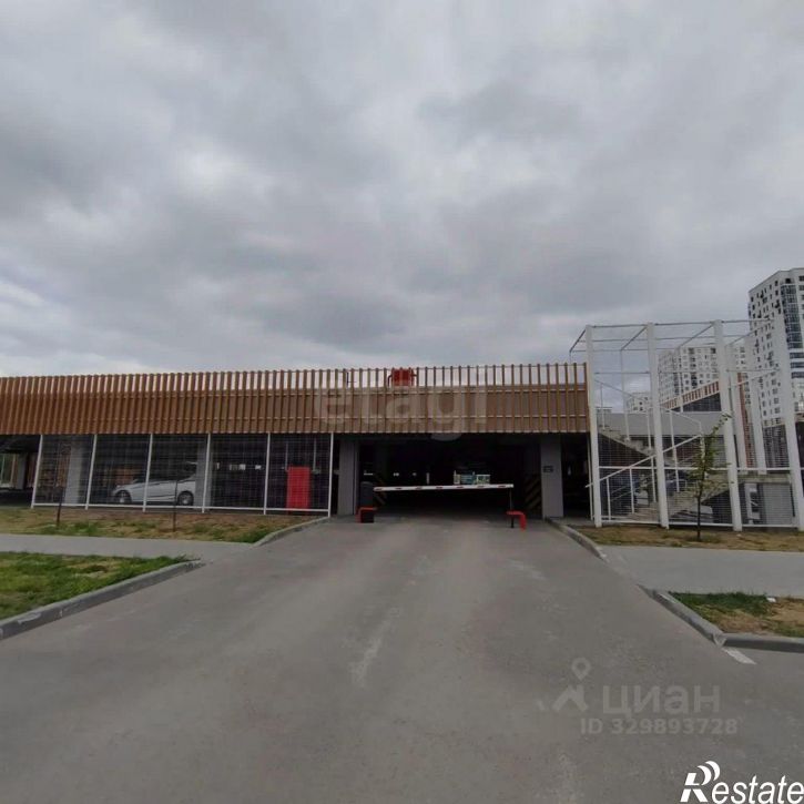 Гараж/парковка улица Бориса Прудаева, 4/4,  д. 4/4