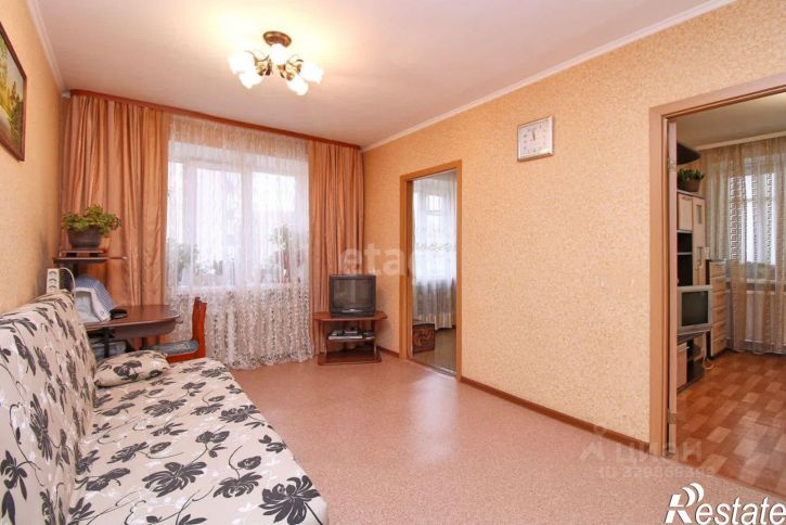4-комн квартира улица Красных Зорь, 31,  д. 31