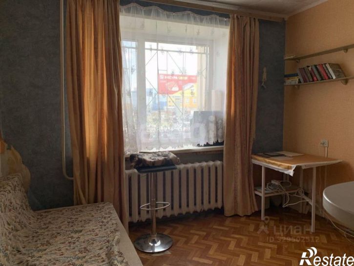 Комната улица 50 лет Октября, 63А,  д. 63А
