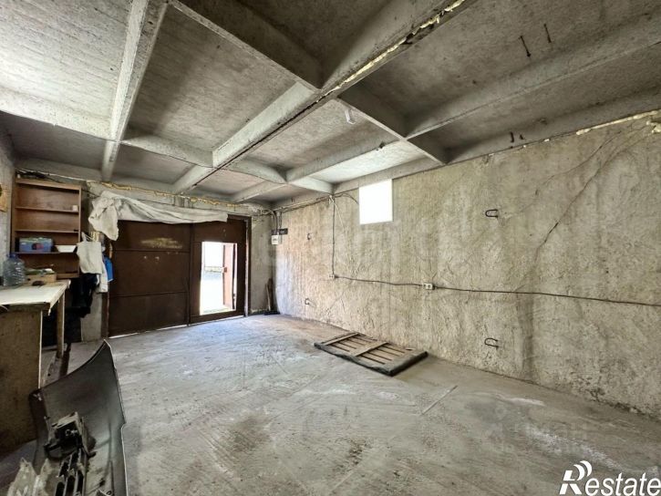 Гараж/парковка Молодёжная улица, 74А,  д. 74А