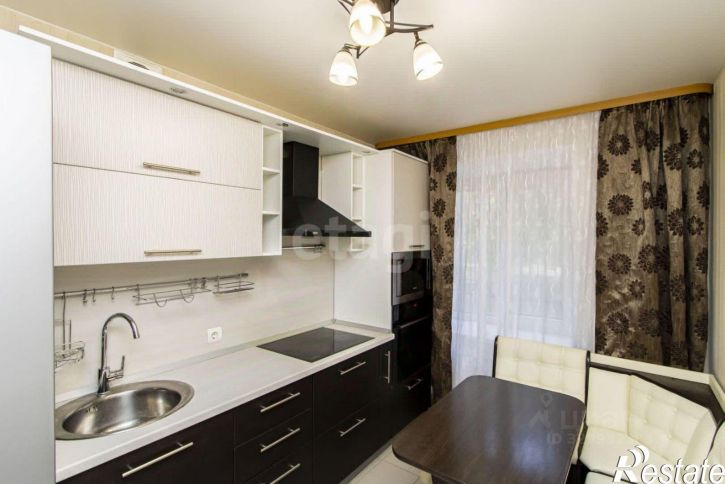 3-комн квартира улица Мельникайте, 48А,  д. 48А