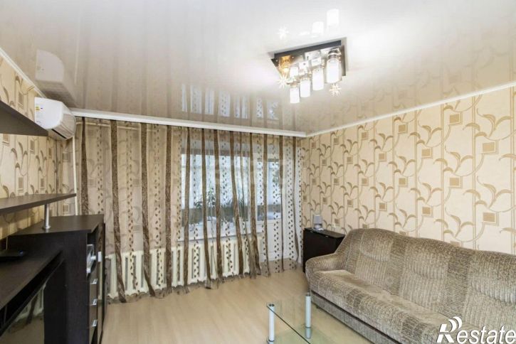 3-комн квартира улица Мельникайте, 48А,  д. 48А