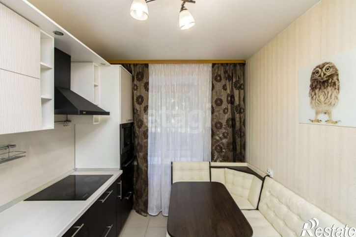 3-комн квартира улица Мельникайте, 48А,  д. 48А