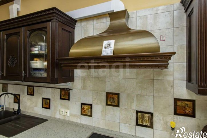 6-комн квартира ул Пржевальского, 35,  д. 35