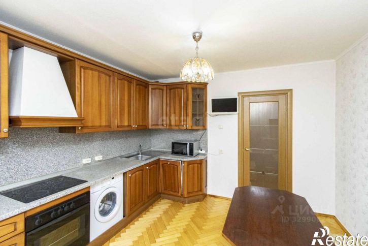 4-комн квартира улица Попова, 7А,  д. 7А