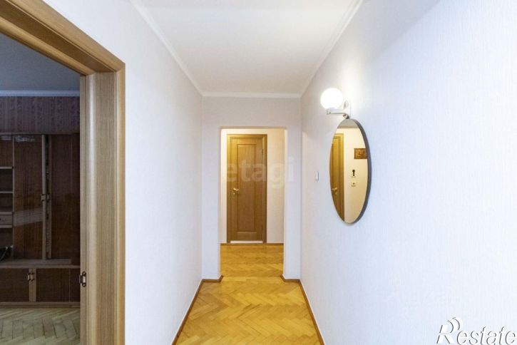 4-комн квартира улица Попова, 7А,  д. 7А