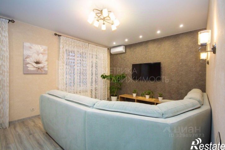 4-комн квартира улица Газодобытчиков, 19,  д. 19
