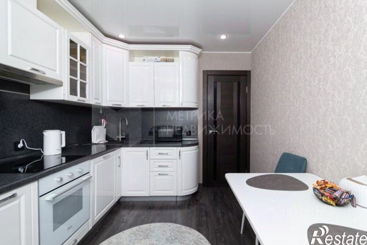 2-комн квартира улица Энергостроителей, 15,  д. 15