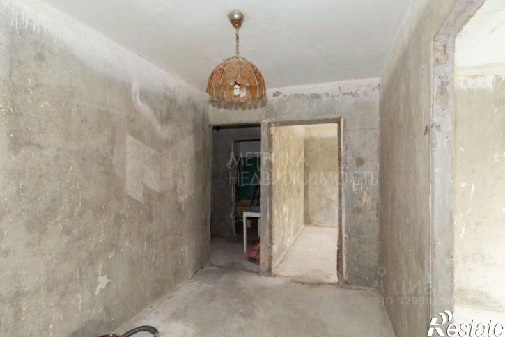 3-комн квартира улица Энергостроителей, 12,  д. 12