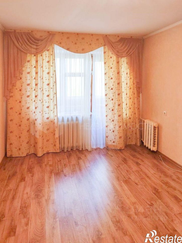 3-комн квартира улица Ватутина, 16,  д. 16