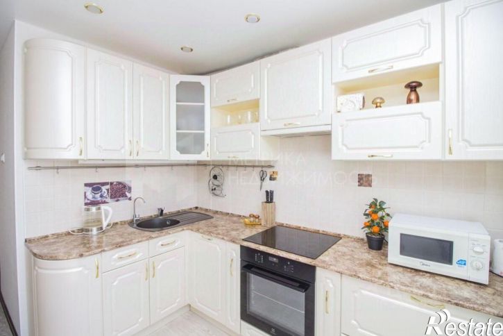 2-комн квартира ул Мельникайте, 135,  д. 135