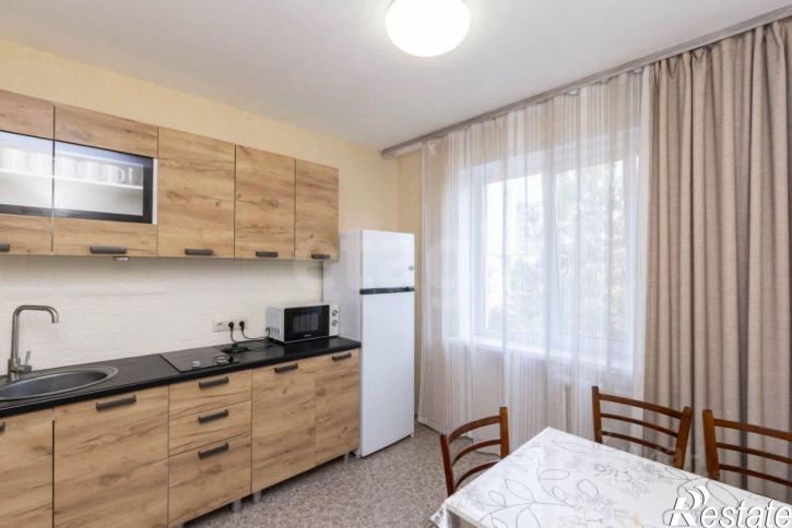 2-комн квартира улица Немцова, 50,  д. 50