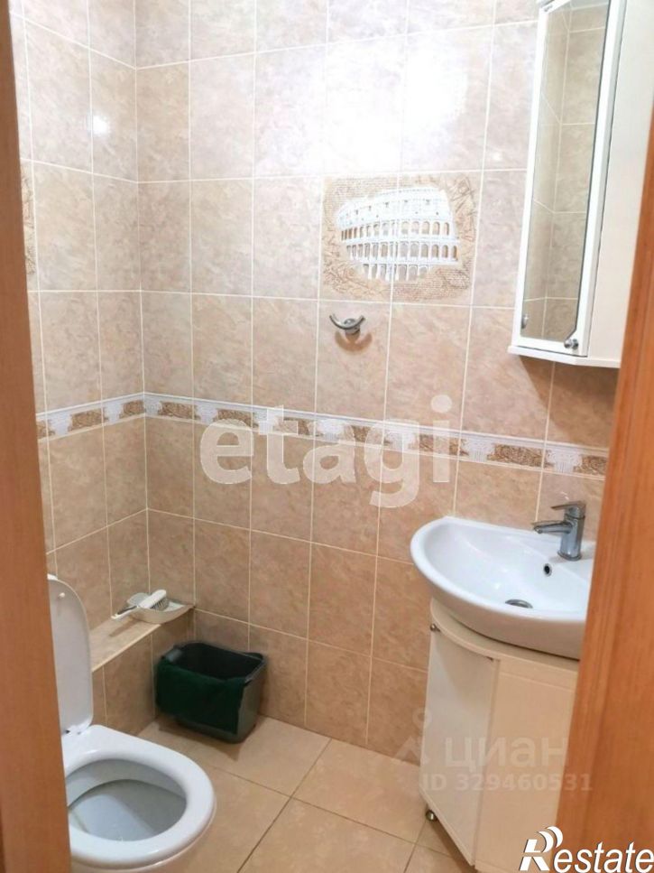 2-комн квартира улица Грибоедова, 13 к1,  д. 13 к1