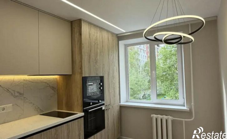 3-комн квартира улица Александра Логунова, 20,  д. 20