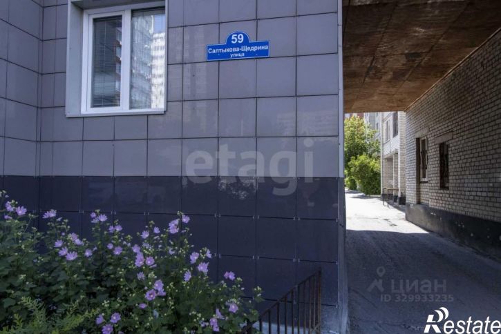2-комн квартира улица Салтыкова-Щедрина, 59,  д. 59