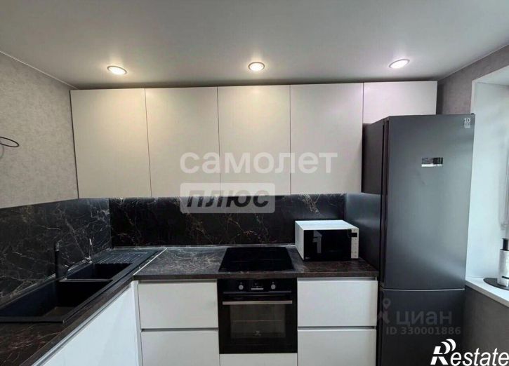 3-комн квартира ул Мельникайте, 127а,  д. 127а