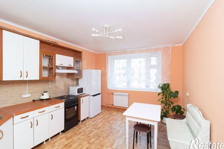 2-комн квартира Широтная улица, 126,  д. 126