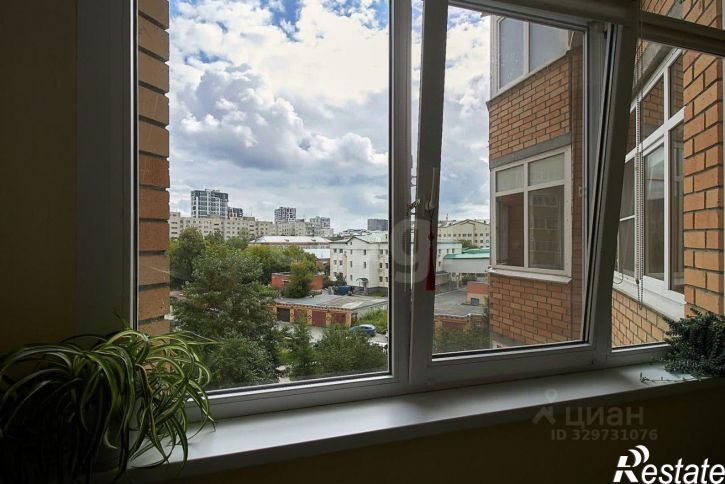 4-комн квартира Комсомольская улица, 58,  д. 58