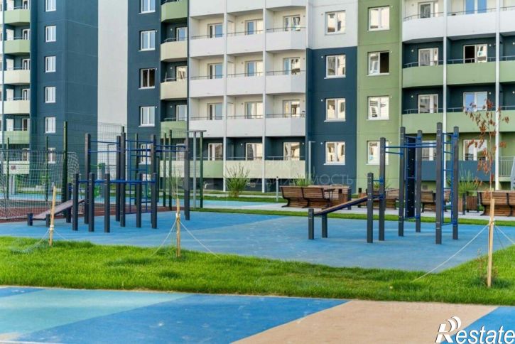 3-комн квартира ул Героев космоса, 9,  д. 9