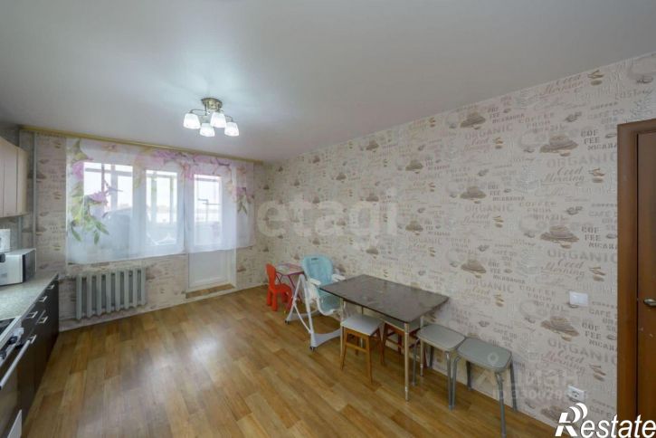 3-комн квартира Широтная улица, 172,  д. 172