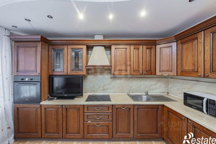 3-комн квартира улица Пермякова, 68 к1,  д. 68 к1