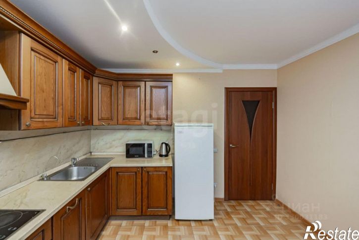 3-комн квартира улица Пермякова, 68 к1,  д. 68 к1