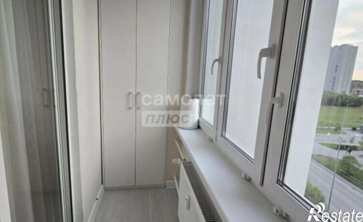 2-комн квартира улица Василия Подшибякина, 21,  д. 21