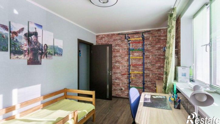 3-комн квартира Солнечный проезд, 22,  д. 22