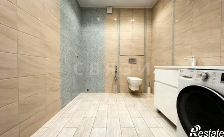 4-комн квартира улица Газодобытчиков, 19,  д. 19