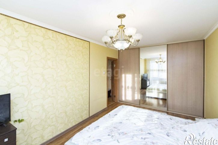 2-комн квартира улица Республики, 219,  д. 219