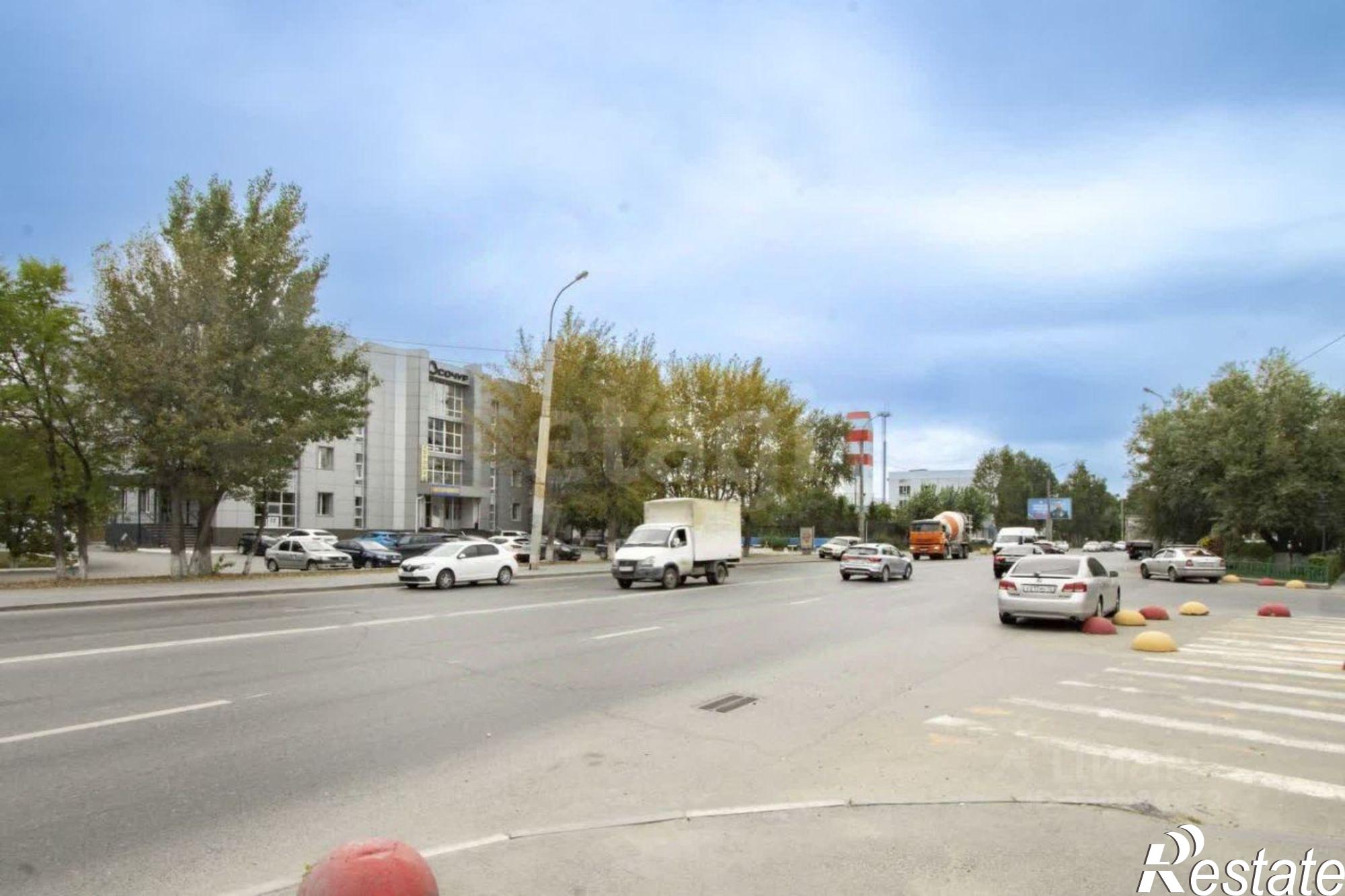 Купить торговое помещение за 29 000 200 рублей на ул Республики, 252 6