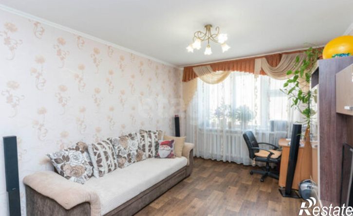 3-комн квартира улица Энергостроителей, 23/1,  д. 23/1