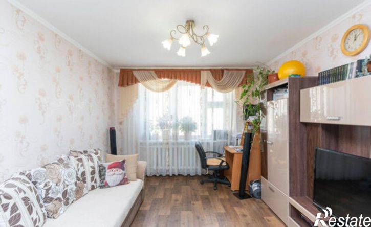 3-комн квартира улица Энергостроителей, 23/1,  д. 23/1