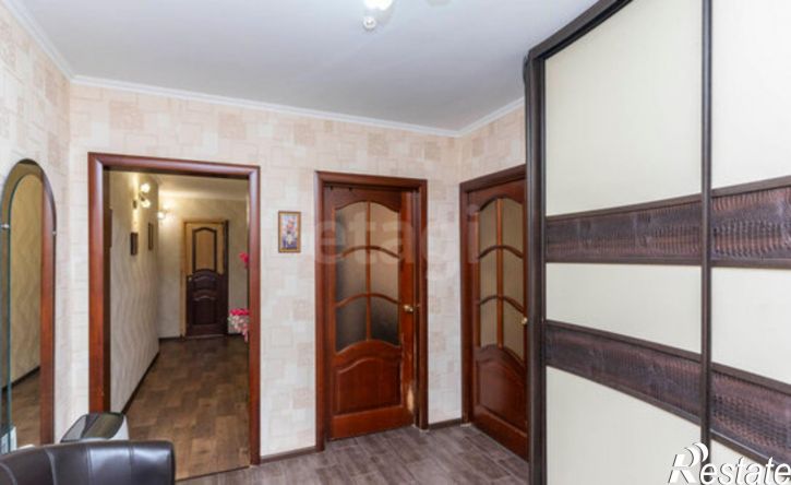 3-комн квартира улица Энергостроителей, 23/1,  д. 23/1