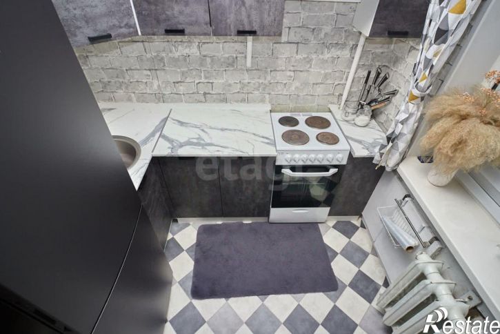 2-комн квартира улица Парфёнова, 28,  д. 28