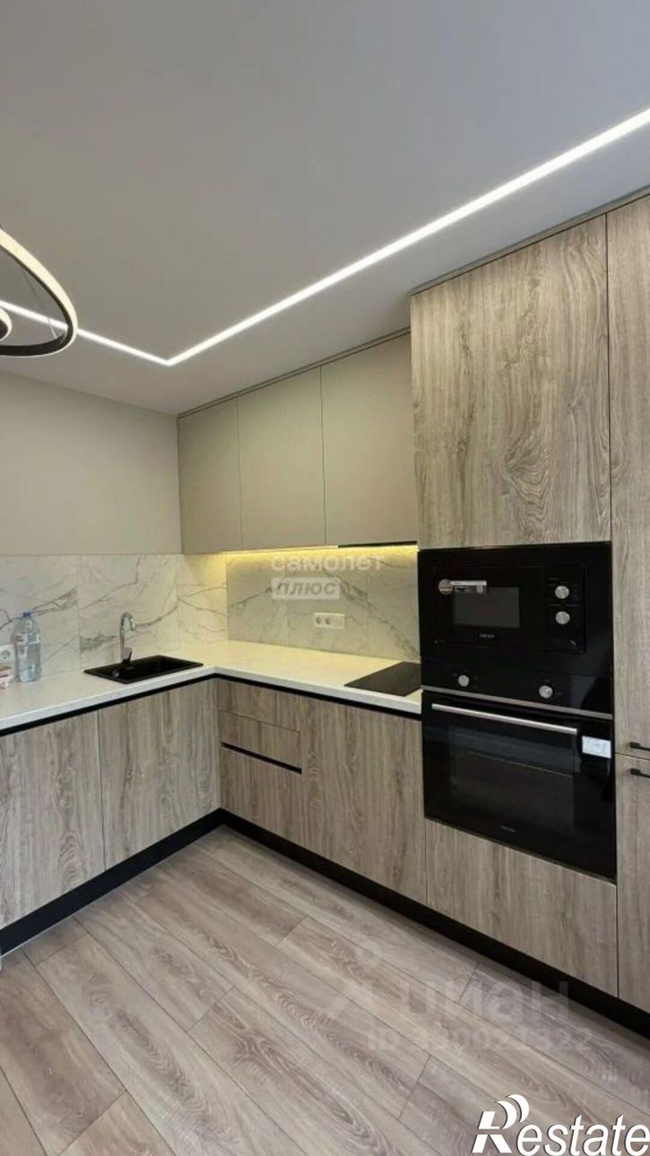 3-комн квартира ул Александра Логунова, 20,  д. 20