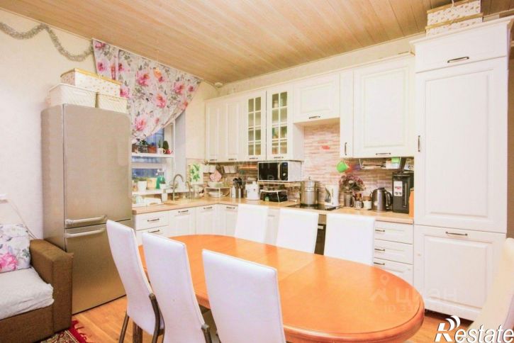 3-комн квартира улица Газовиков, 73,  д. 73