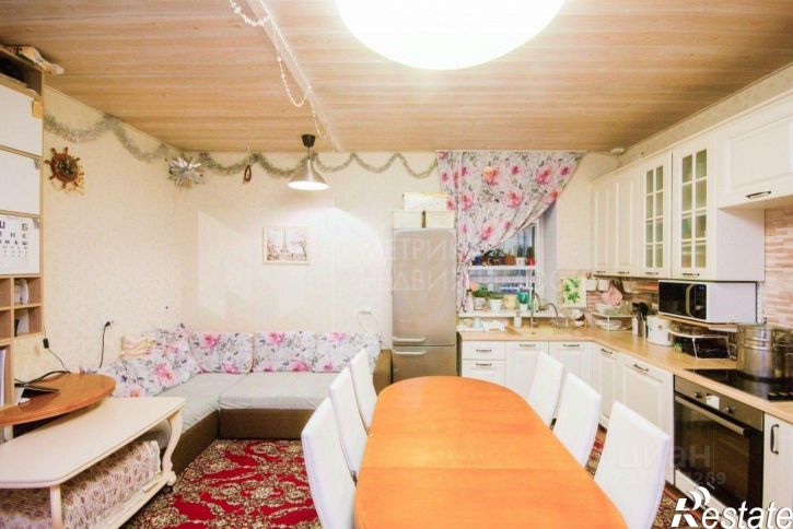 3-комн квартира улица Газовиков, 73,  д. 73