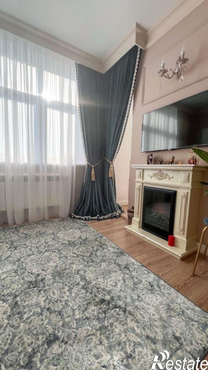3-комн квартира ул Малыгина, 90,  д. 90